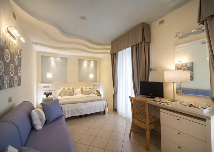 Hotel Mon Cheri Riccione